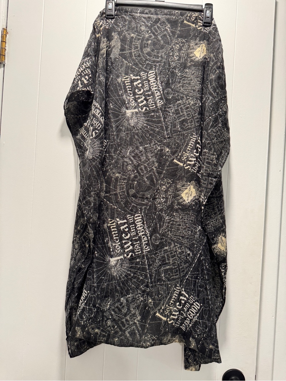 Warner Bros. Harry Potter Black Infinity Scarf with “I Solemnly Swear” Print